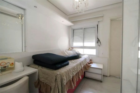 APARTAMENTO À VENDA NA MOOCA 3 DORMITÓRIOS, 129 m2 Condominio Clube Aceita Permuta