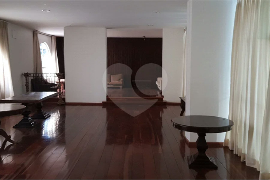 Apartamento 80m² a venda no Jardim América - 02 dormitórios e 01 vaga.