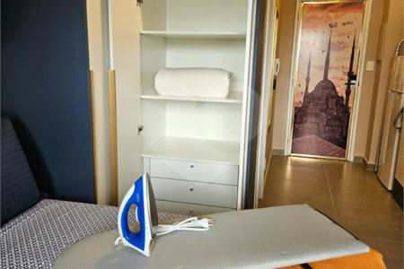 Apartamento Mobiliado a Venda no Campo Belo