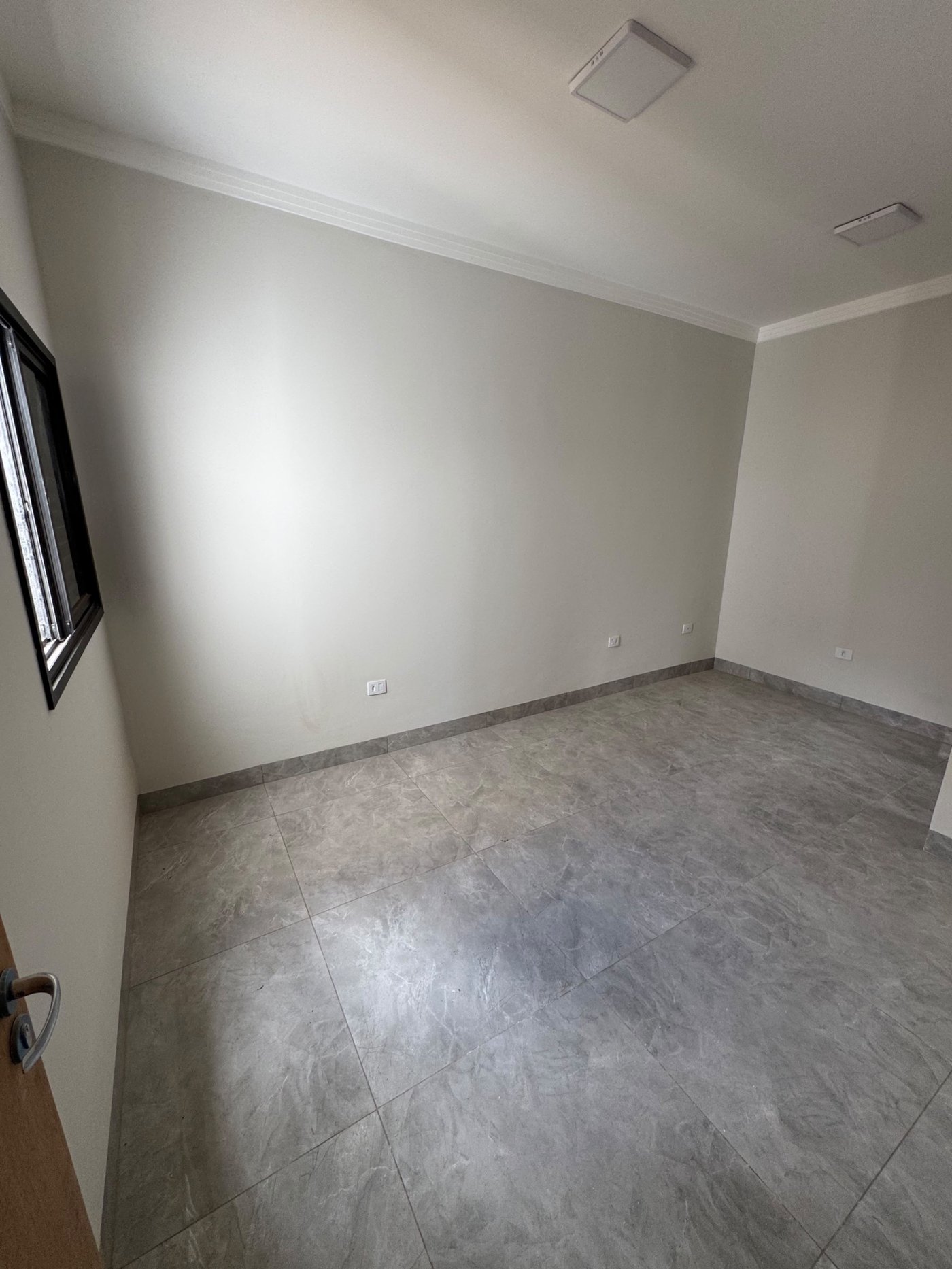 Casa para alugar com 3 quartos, sendo 1 suíte, em Jardim Bela Vista, Três Lagoas, MS