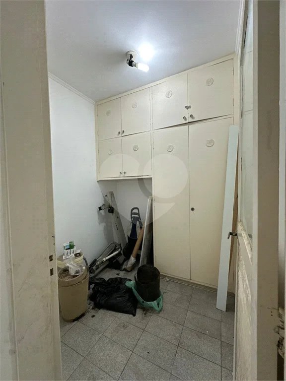 Amplo e Clássico: Apartamento de 90 m² em Higienópolis!