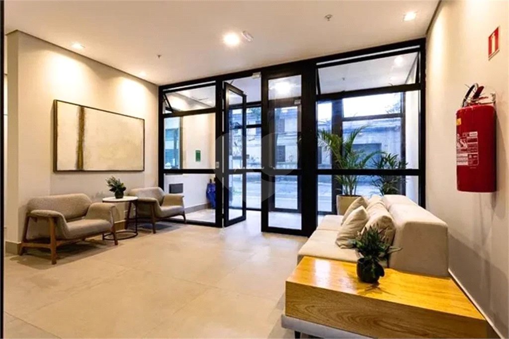 Studio mobiliado, a venda com 27m² - Lazer completo