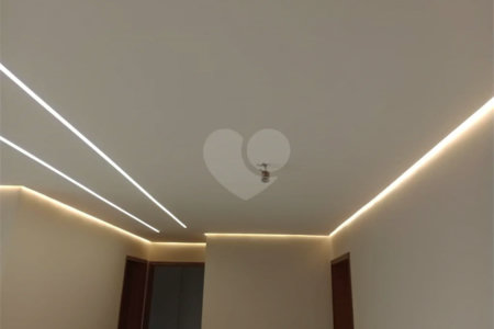 Apartamento à venda no Jabaquara com 2 quartos e 1 vaga
