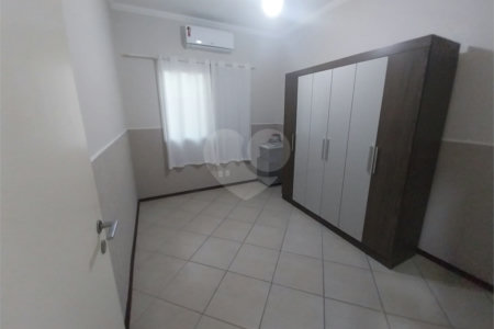 Casa Térrea Disponível para Locação e Venda no Condomínio Vilaggio Capriccio