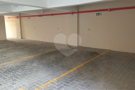 Apartamento com 2 dormitórios 1 vaga de garagem para locação no Alvinópolis