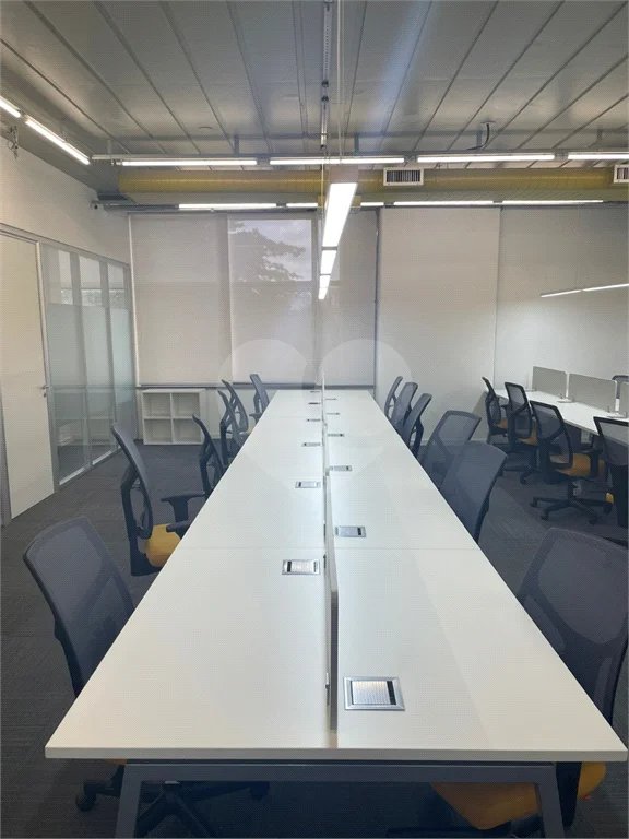 Conjunto comercial para locação no Brooklin 586 m² 10 vagas de garagem