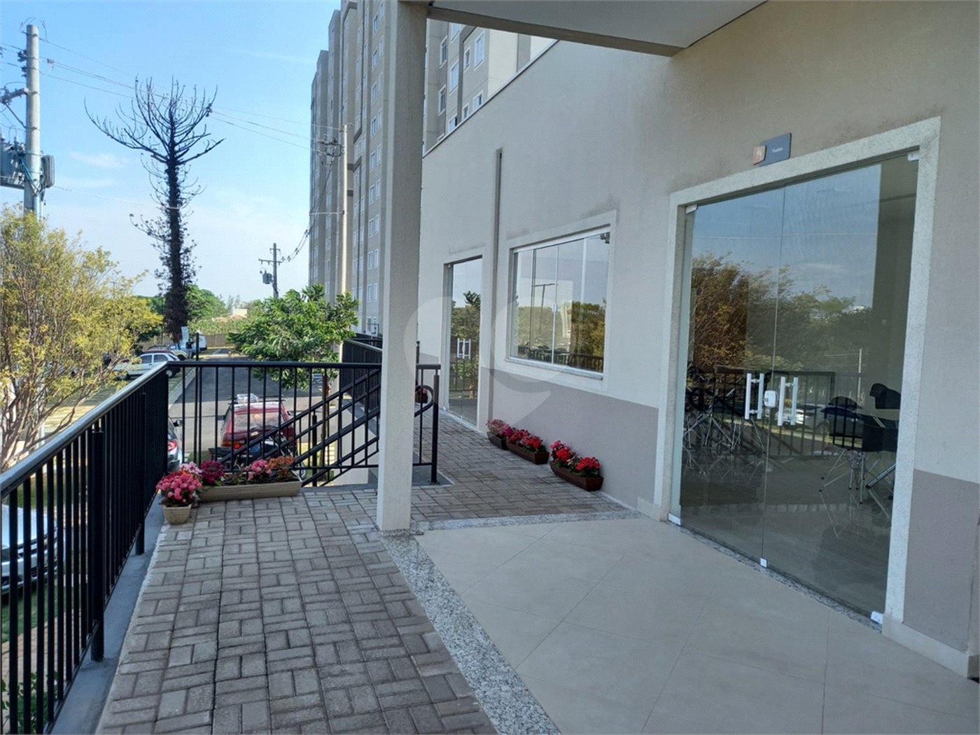 Apartamento Térreo – Condomínio Monte Pinheiros