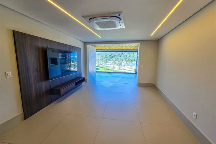 Apartamento à venda com 3 suítes em Riviera de São Lourenço, Bertioga, SP