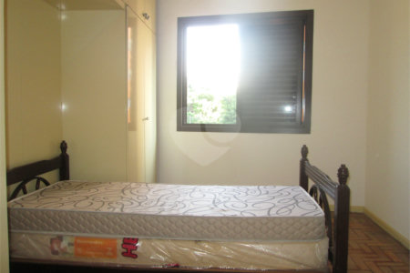 Apartamento de 72 m² com 02 dormitórios - Vila Mariana