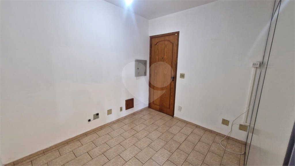Sala Comercial à Venda no Edifício Luciano Zanollo – São Carlos/SP