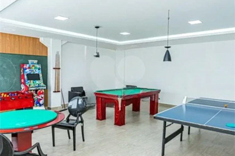 APARTAMENTO COM DOIS DORMITÓRIOS E UMA VAGA NA RAIMUNDO PEREIRA DE MAGALHÃES.