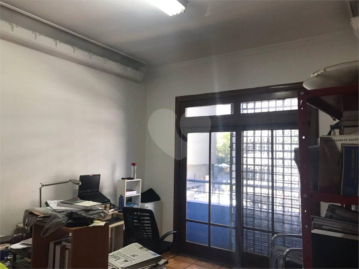 Apartamento na Bela Vista de 345m2 com 4 quartos (sendo 1 suíte.