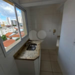 Apartamento no Condomínio Veneza