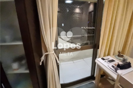 DUPLEX Á VENDA NO EDIFICIO CAROLINA, BAIRRO JARDIM SATELITE, 4 DORMITORIOS , 2 VAGAS DE GARAGEM COBE