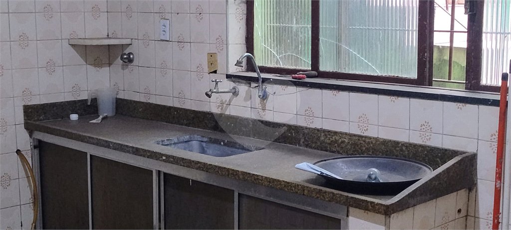 2 Casas – Bairro Aricanduva - c/ Salão Alugado – 56 m2 e 80 m2 – Terreno 5 x 25