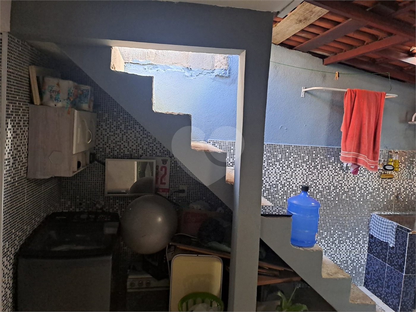 Casa à venda com 2 quartos, sendo 1 suíte,  em Jardim Primavera, Louveira, SP