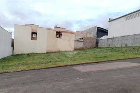 Terreno em área industrial a venda em Vinhedo/SP