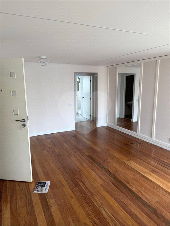 Apartamento á venda com 118m² - Klabin