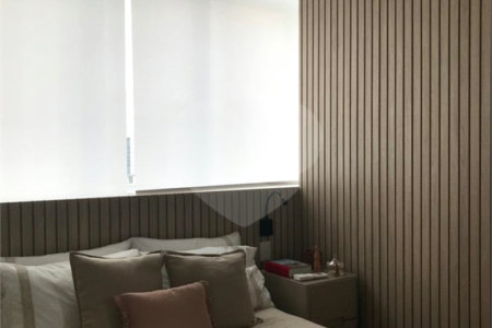 Apartamento Duplex com 2 dormitórios para Venda na Vila Nova Conceição/ São Paulo-SP