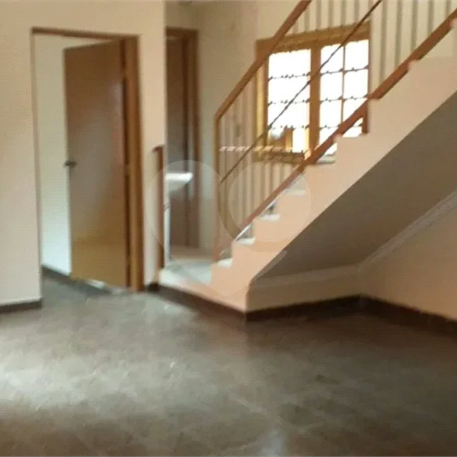 Casa à venda na Vila Carrão, 3 quartos (1 suíte)