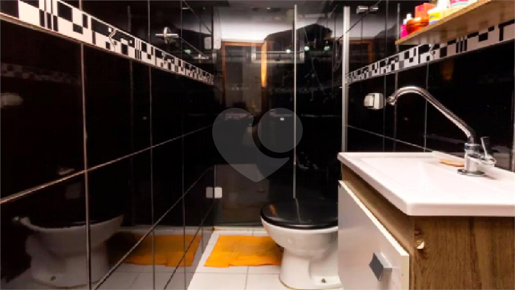 Apartamento Exclusivo com Quintal Privativo no Bairro Liberdade
