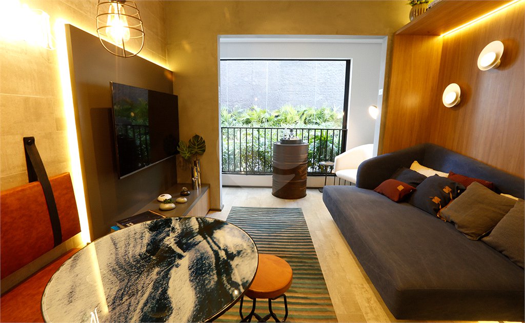 APARTAMENTO Á VENDA EM SP LUZ CENTRO