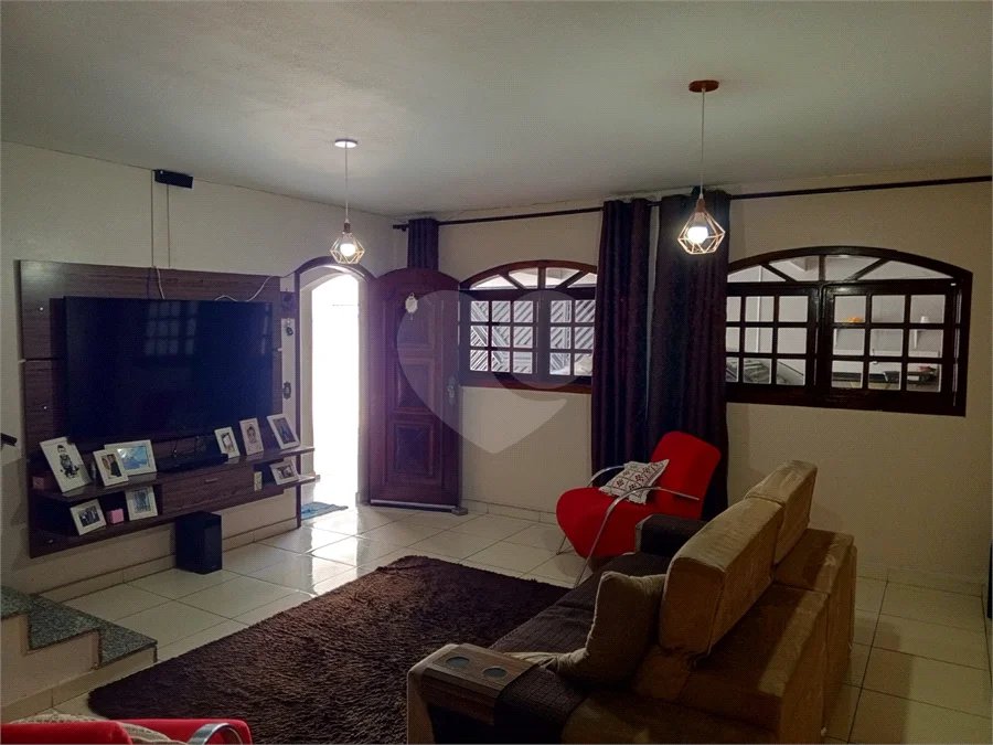 Casa 3 Quartos 250m Arujá - SP