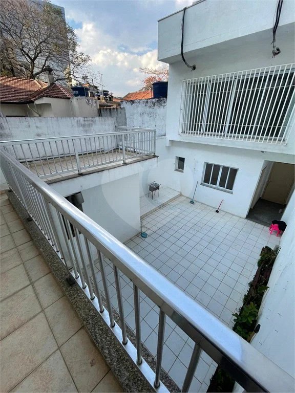 Casa para alugar na Vila Mariana com 1 Quarto e 2 banheiros para Alugar, 102 m² por R$ 3.600/Mês.