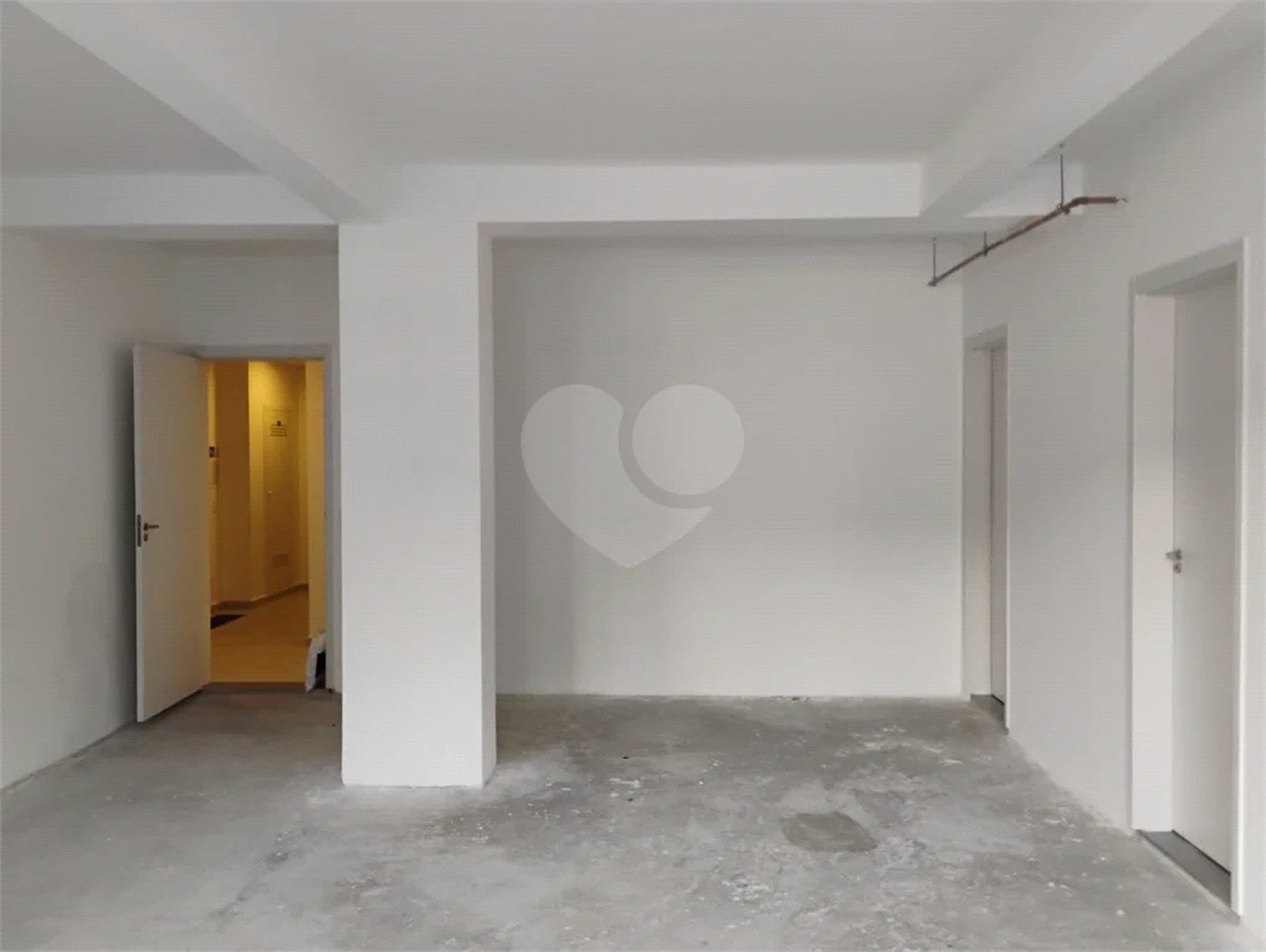 Excelente sala comercial com 50m2 no Jabaquara
