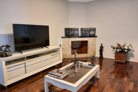 Casa com 3 quartos, térrea, plana, na City Campo Grande