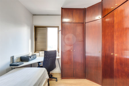 Apartamento à venda ou para alugar com 3 quartos, sendo 1 suíte,  em Alto da Boa Vista, São Paulo, SP