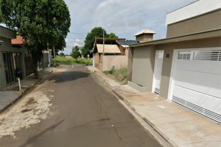 Terreno à venda no Jardim Embaré, (10x32) 320m².