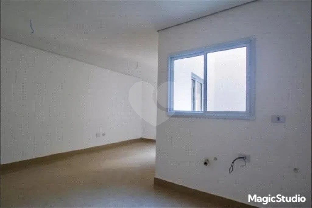 Apartamento com 2 dormitórios , sendo 1 suíte , 1 vaga , á venda na Vila Humaitá em Santo André.