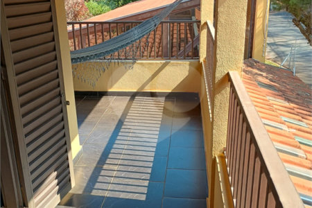 Sobrado com 3 quartos à venda com área gourmet completa e 5 vagas de garagem – Santa Marta - São Carlos/SP