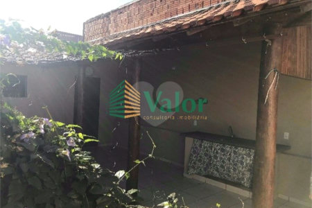 Casa Residencial Parque Sisi á venda.