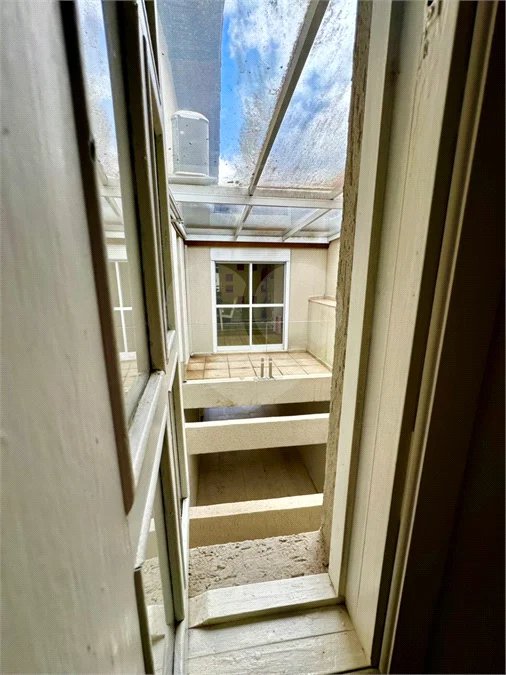 Casa de Alto Padrão à Venda no Parque dos Pássaros – 350 m²