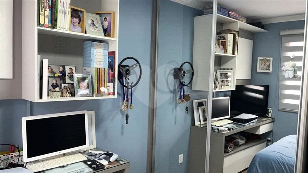 Apartamento à venda com 3 quartos, sendo 1 suíte, em Vila Regente Feijó, São Paulo, SP