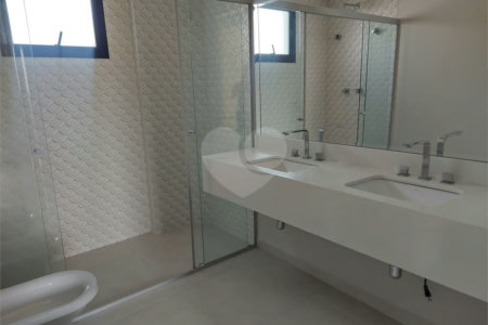 APARTAMENTO PARA LOCAÇÃO NA VILA LEOPOLDINA COM 03 DORM 1 SUITE E 02 VAGAS DE GARAGEM