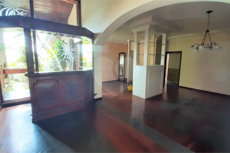 Casa Térrea à venda com 4 quartos, sendo 2 suítes, em Chácara Monte Alegre, São Paulo, SP