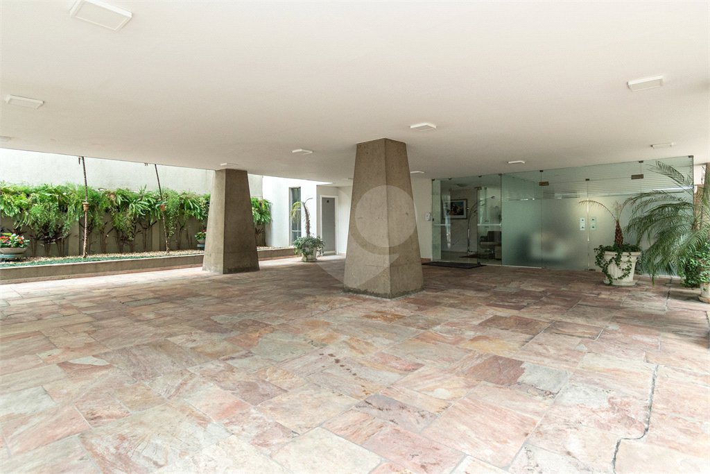 Apartamento à venda ou para alugar com 3 quartos, sendo 1 suíte, em Itaim Bibi, São Paulo, SP