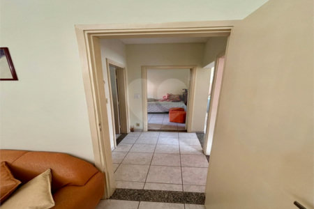 Casa 2 dormitórios Antônio Blanco