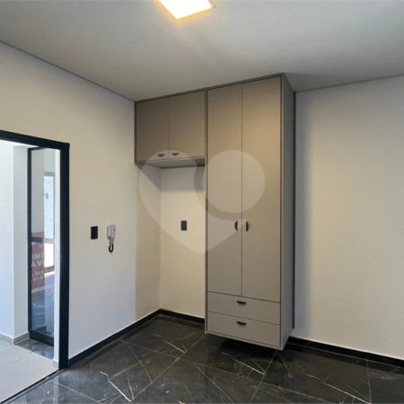 Casa Assobradada com 3 suítes na Vila Thais em Atibaia