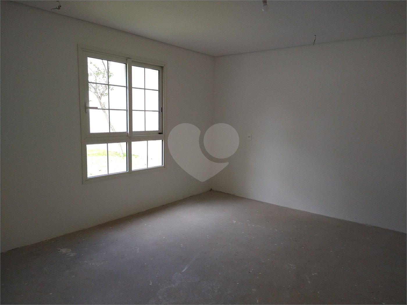 Condomínio de casas de alto padrão em estilo Neoclássico Francês