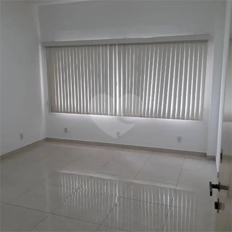 Kitnet a venda na Liberdade