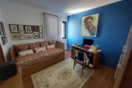 Apartamento com 3 suítes no centro de São Carlos