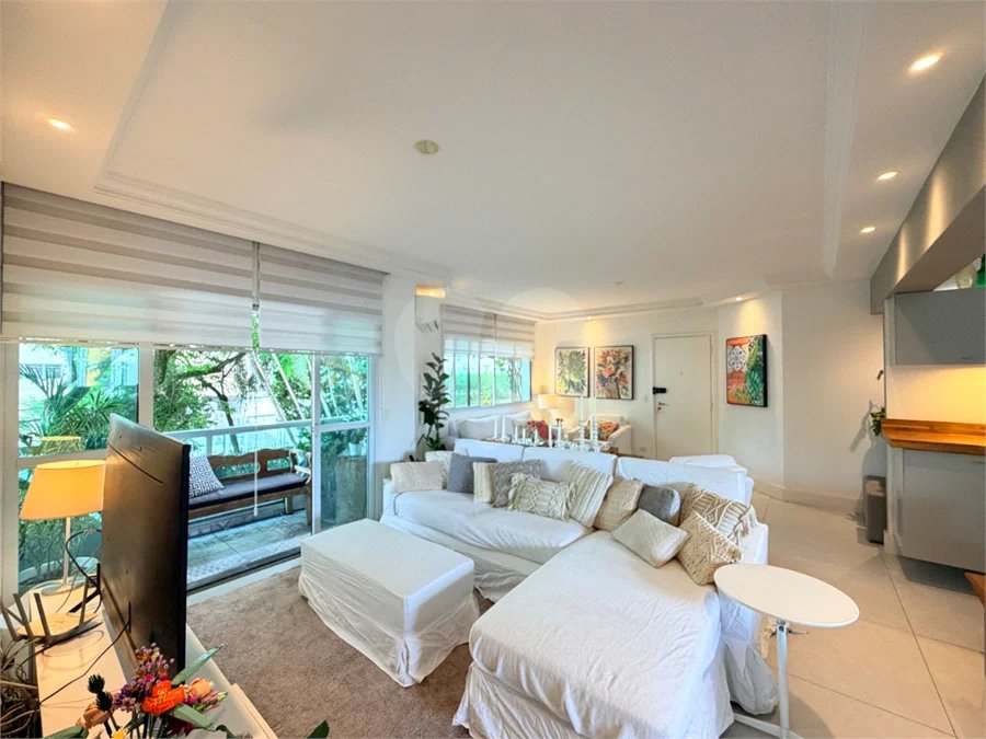 Apartamento a venda na Vila Olímpia com 3 quartos, São Paulo - SP