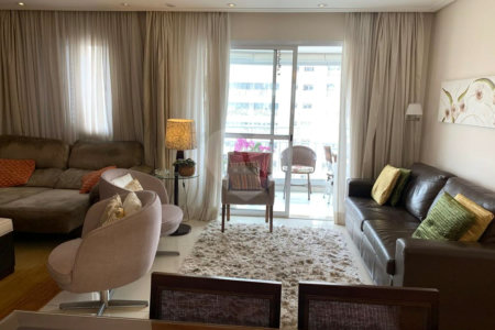 Apartamento 112m2 para venda na Mooca com 3 dormitórios. + 2 vaga. Rua Taquari.