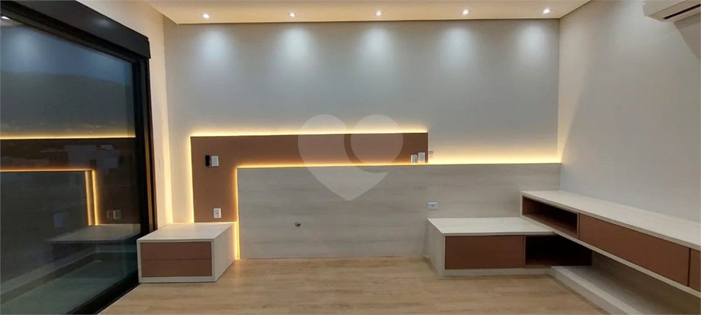 Casa 4 suites - Condomínio Ecoville 1
