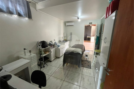 Casa a venda com 2 dormitórios na Vila São José