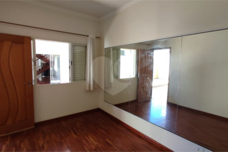 Casa à Venda de 5 dormitórios em São Carlos, no Residencial Eldorado